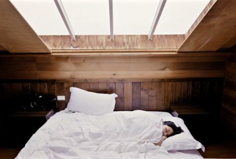 sleep-bed-woman